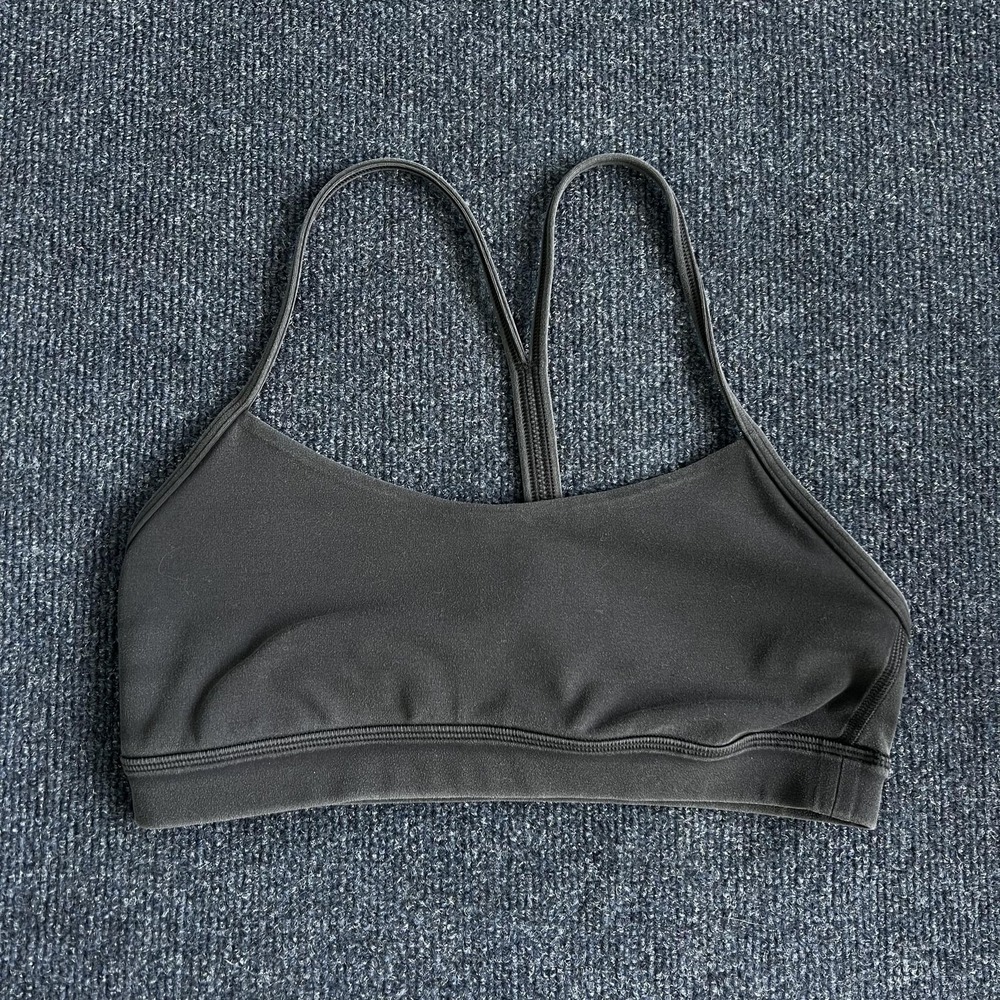 Lululemon Sports Bra Womens Small Black Spaghetti Strap Back Yoga Gym Top